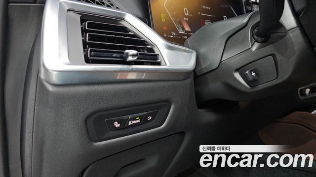 BMW X6 2025 — photo 29