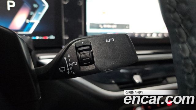 BMW X6 2025 — photo 31