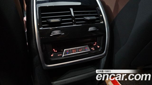 BMW X6 2025 — photo 33