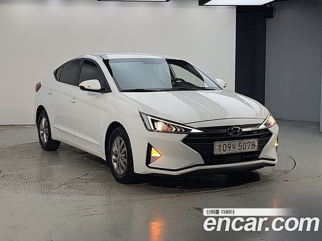 Hyundai AVANTE 2019 — photo 2