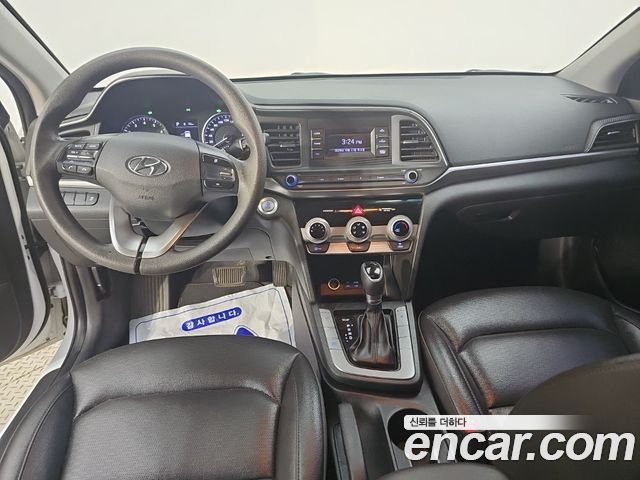 Hyundai AVANTE 2019 — photo 5