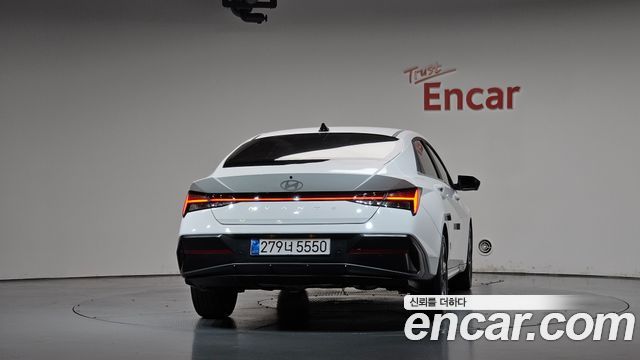 Hyundai AVANTE 2026 — photo 4