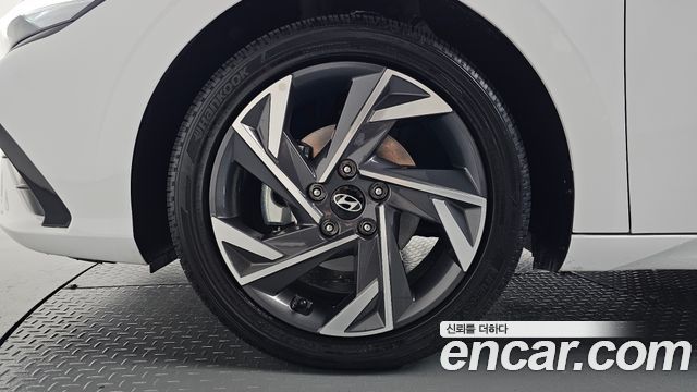 Hyundai AVANTE 2026 — photo 5