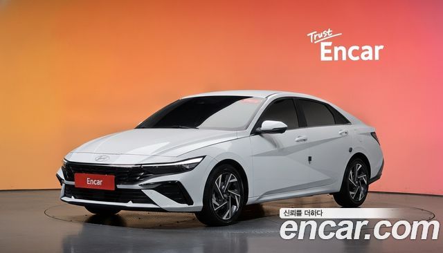 Hyundai AVANTE 2026 — photo 1