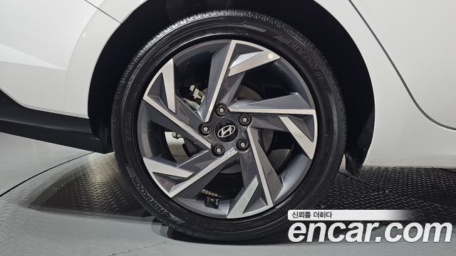 Hyundai AVANTE 2026 — photo 7