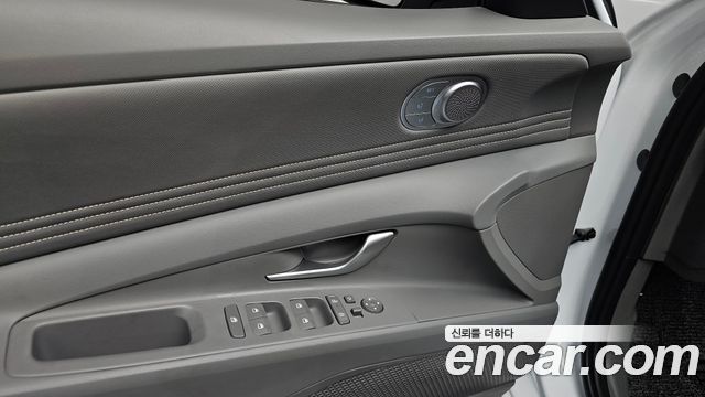 Hyundai AVANTE 2026 — photo 32