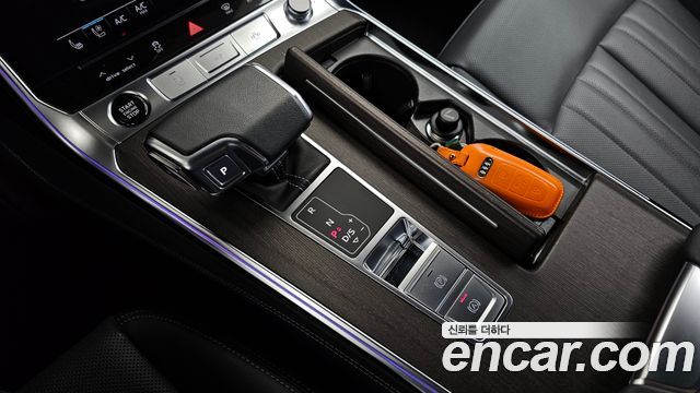 Audi A7 2023 — photo 12