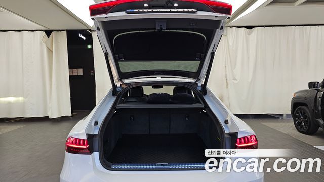 Audi A7 2023 — photo 26