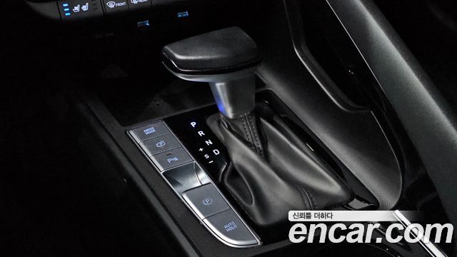 Hyundai AVANTE 2023 — photo 12