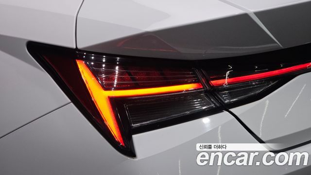 Hyundai AVANTE 2023 — photo 9