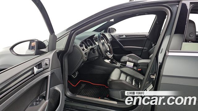 Volkswagen Golf 2015 — photo 10