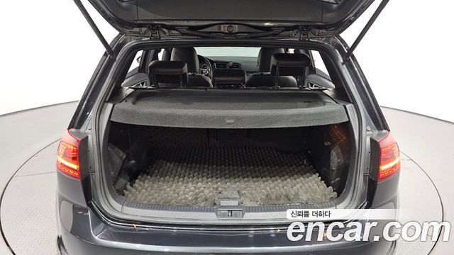 Volkswagen Golf 2015 — photo 20