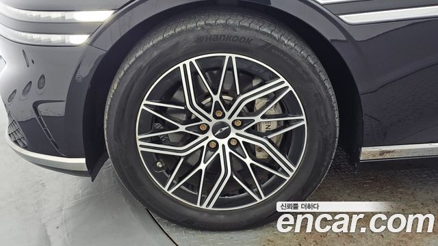 Genesis G90 2022 — photo 5