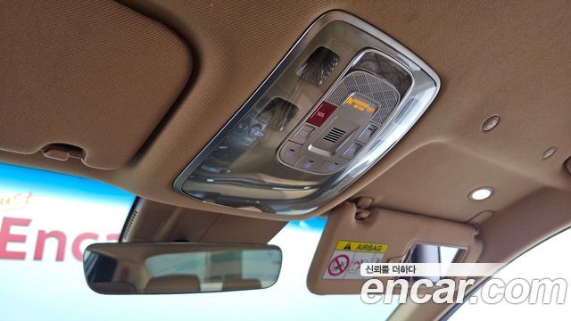 Genesis G90 2022 — photo 16