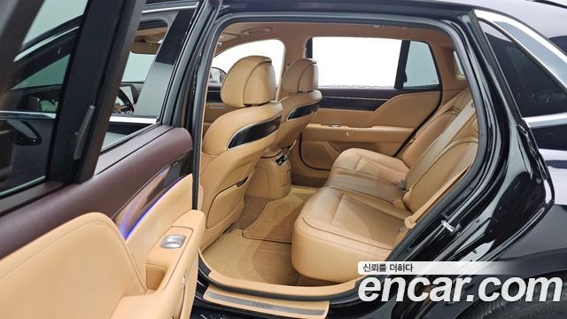 Genesis G90 2022 — photo 19