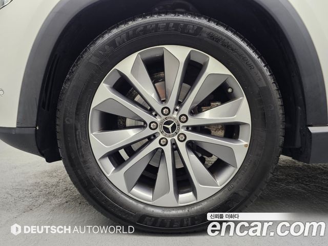 Mercedes-Benz GLE-Class 2021 — photo 5