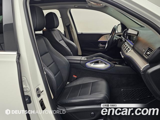 Mercedes-Benz GLE-Class 2021 — photo 10