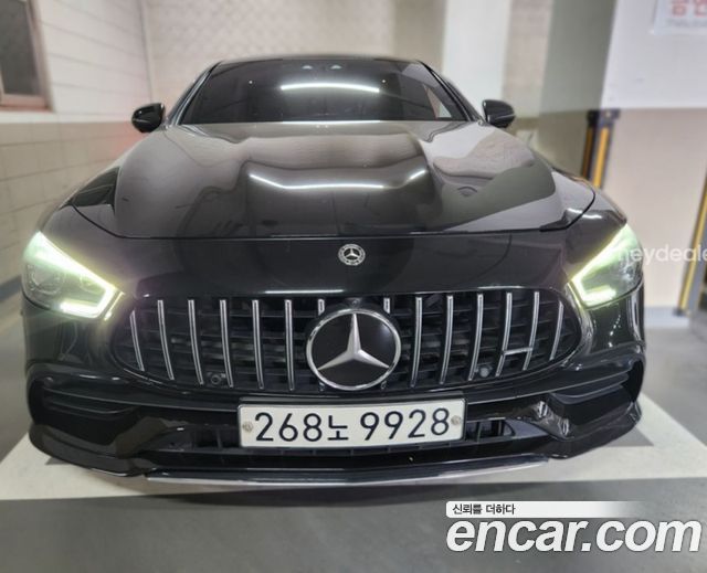 Mercedes-Benz AMG GT 2020 — photo 1