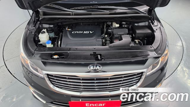 Kia Canival 2015 — photo 6