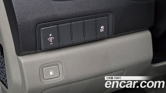 Kia Canival 2015 — photo 24