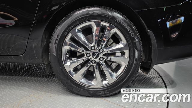 Kia Canival 2015 — photo 7