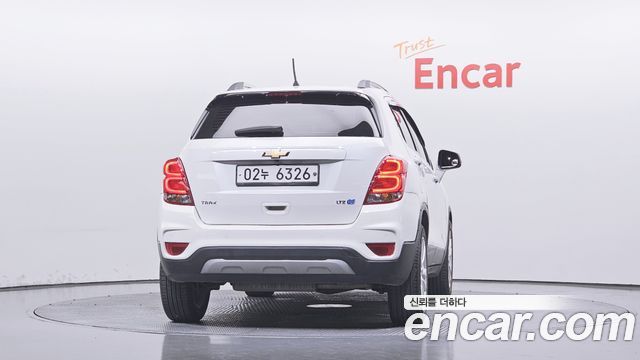 Chevrolet Korea Trax 2017 — photo 4