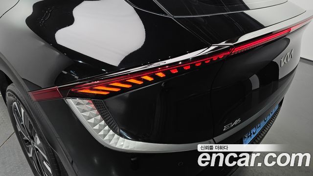 Kia EV6 2022 — photo 9