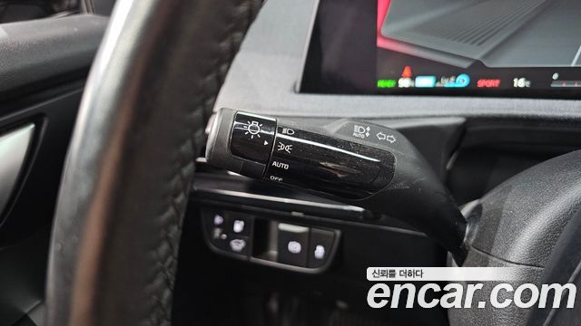 Kia EV6 2022 — photo 27