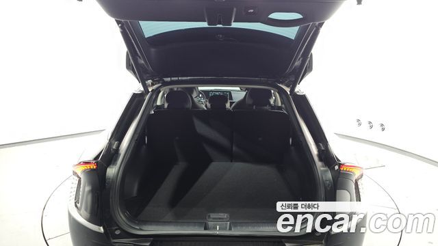 Kia EV6 2022 — photo 30