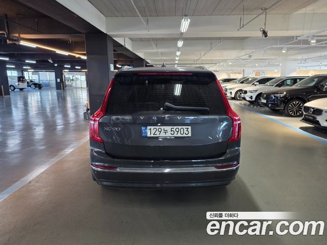 Volvo XC90 2024 — photo 6
