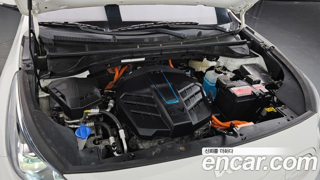Kia Niro 2023 — photo 6