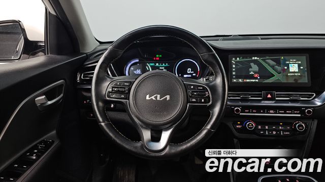 Kia Niro 2023 — photo 18