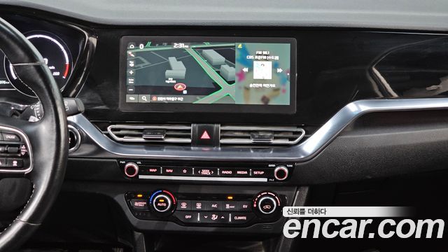 Kia Niro 2023 — photo 19