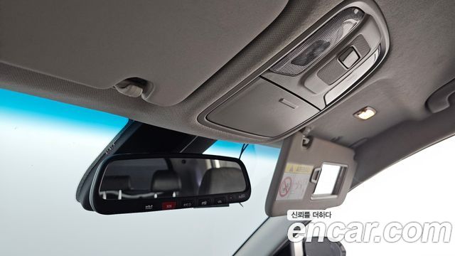 Kia Niro 2023 — photo 26