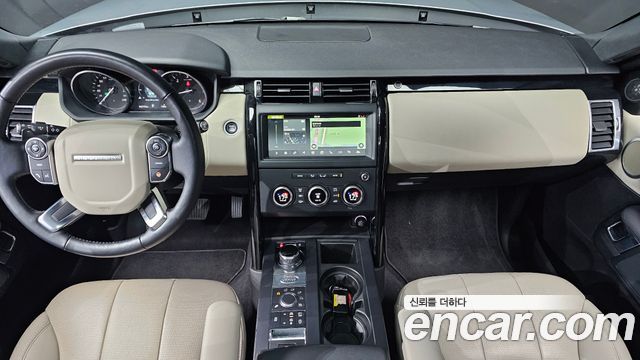 Land Rover Discovery 2018 — photo 7