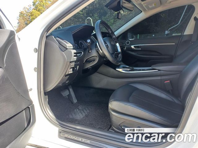 Hyundai Sonata 2021 — photo 14