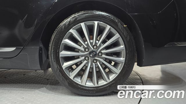 Kia K7 2017 — photo 7