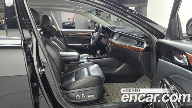 Kia K7 2017 — photo 16
