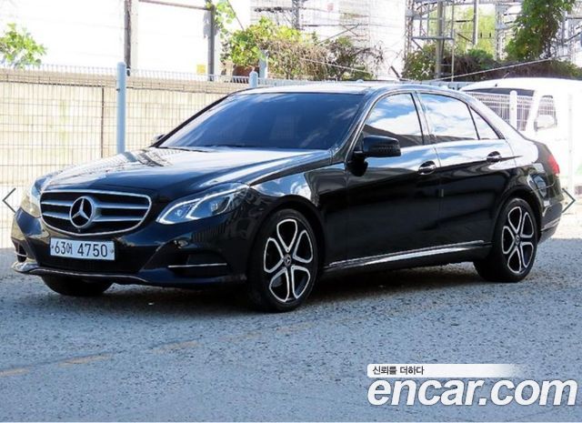 Mercedes-Benz E-Class 2015 — photo 3