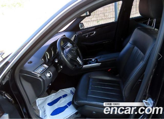 Mercedes-Benz E-Class 2015 — photo 6