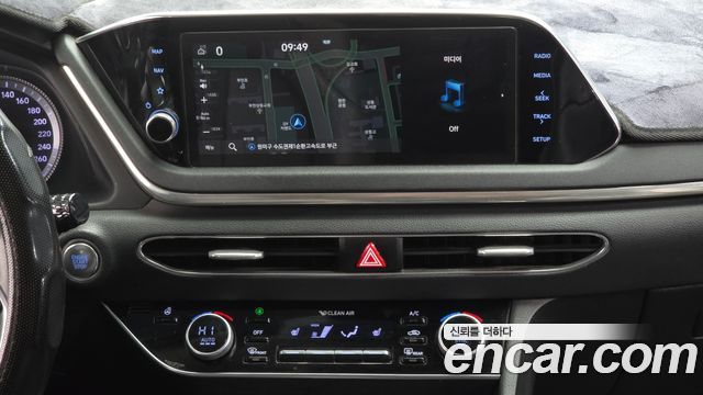 Hyundai Sonata 2021 — photo 20