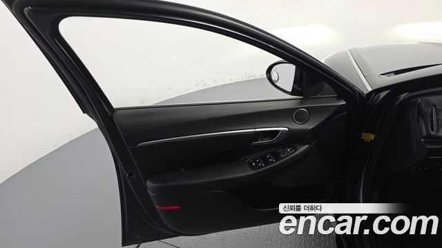 Hyundai Sonata 2021 — photo 14