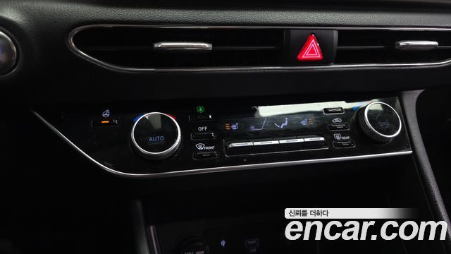 Hyundai Sonata 2021 — photo 16