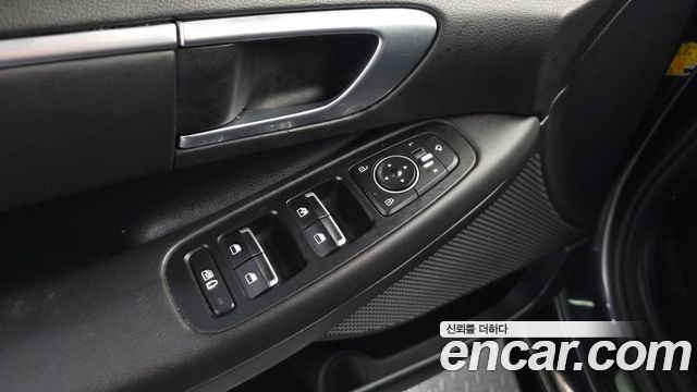 Hyundai Sonata 2021 — photo 29