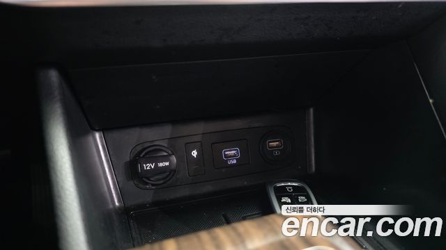 Hyundai Sonata 2021 — photo 32