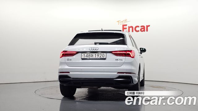 Audi Q3 2022 — photo 4