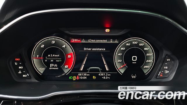Audi Q3 2022 — photo 11