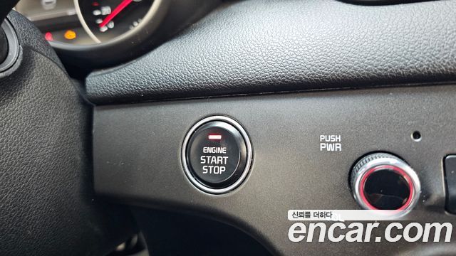 Kia Sportage 2022 — photo 27