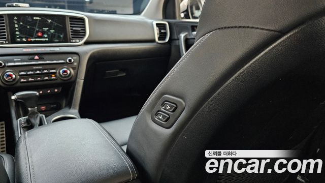 Kia Sportage 2022 — photo 30
