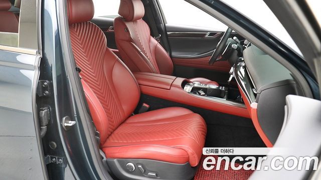 Genesis G80 2022 — photo 11